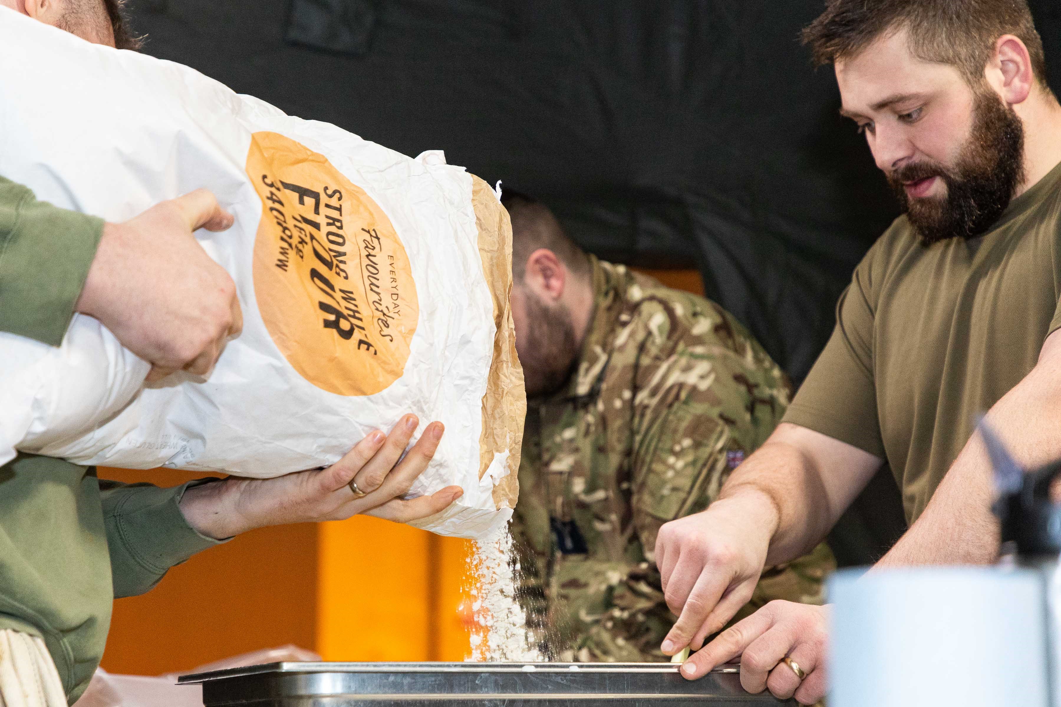Chefs from 3 Mobile Catering Squadron preparing for exercise meals