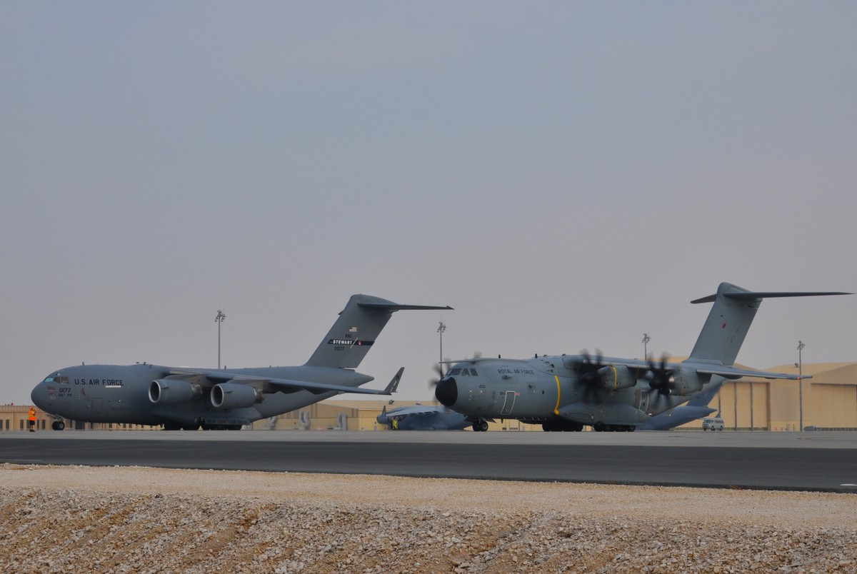 USAF and RAF air mobility aircraft on the runway