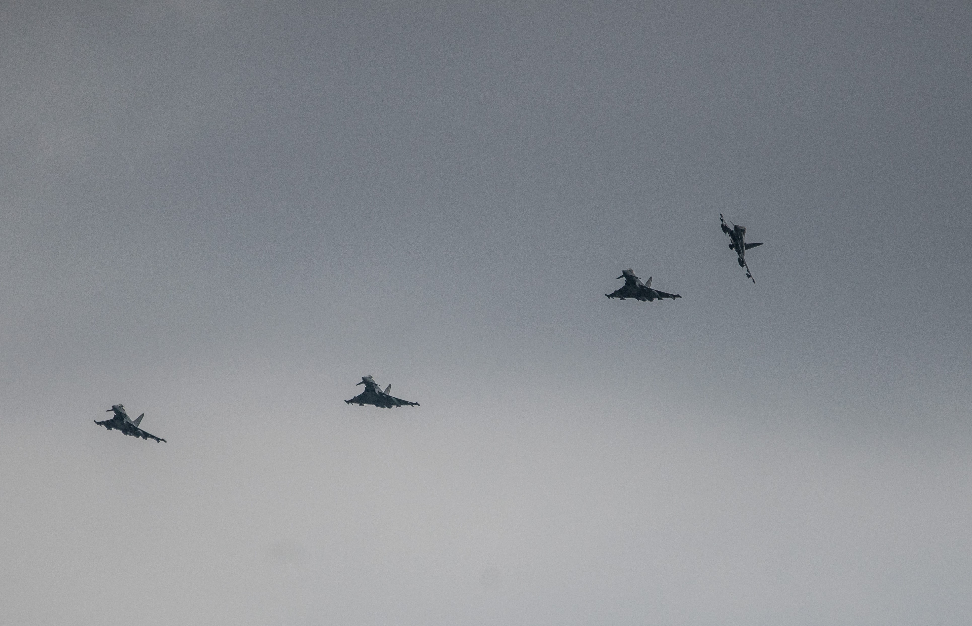 4 Typhoon aircraft flying in formation