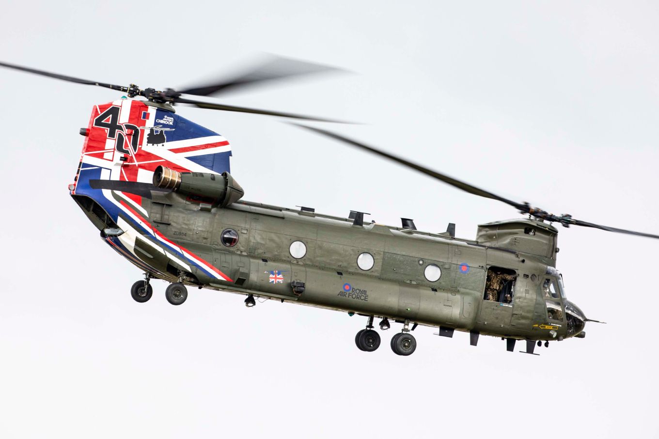 RAF Chinhook flying displaying the new colour scheme