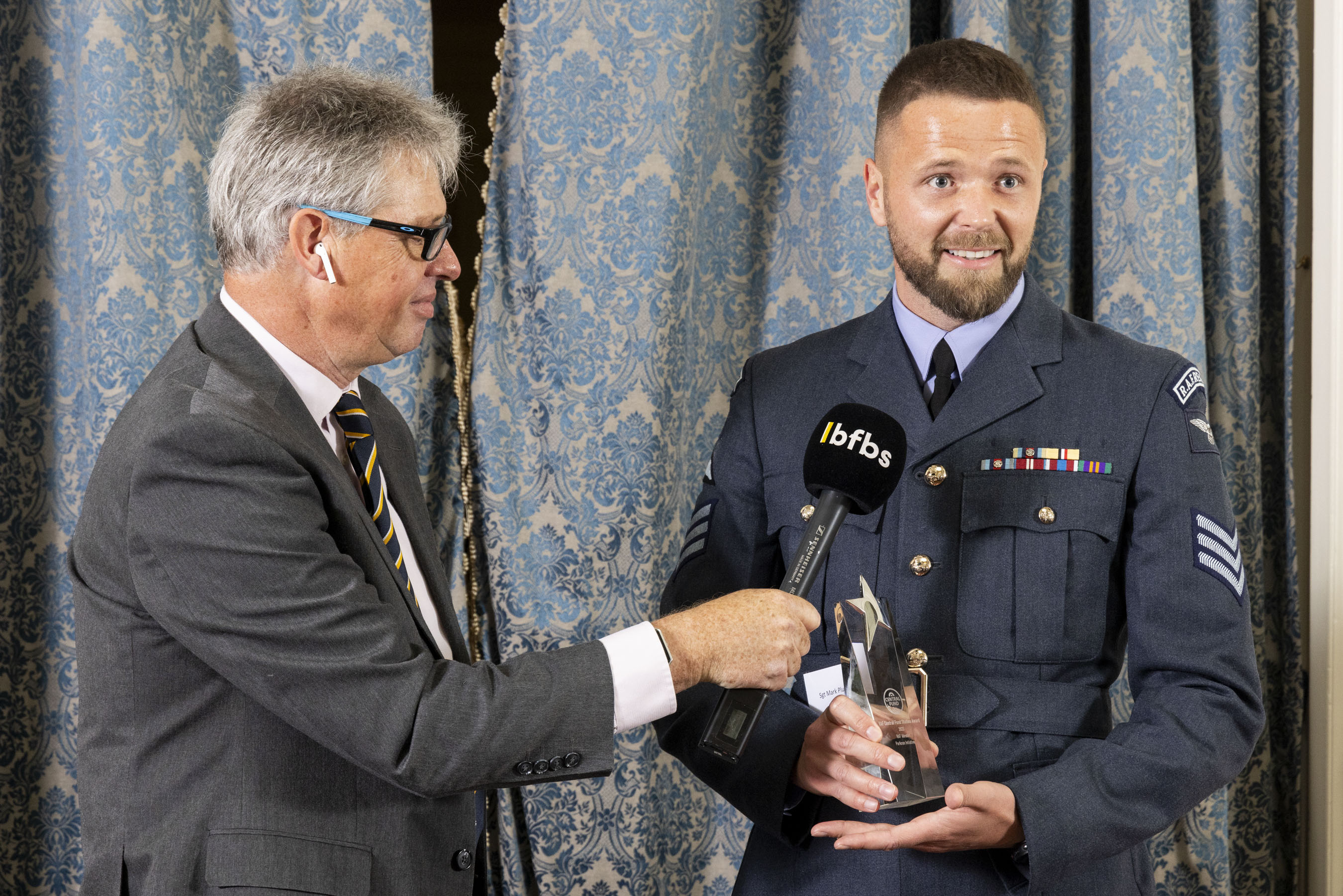 Award for Station of the Year being received by RAF Akrotiri